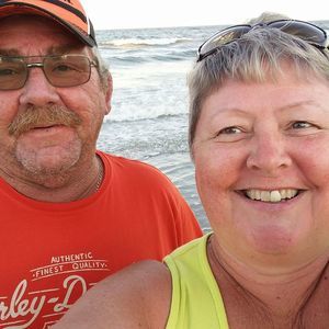 Meet your Posher, Suzy